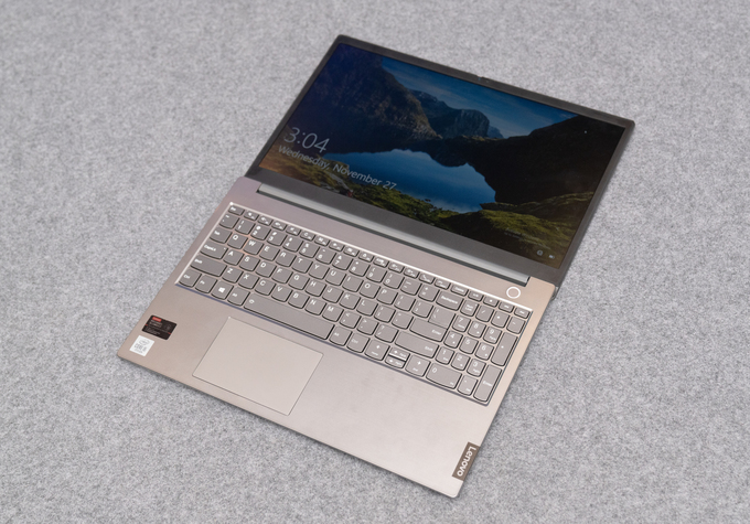 Lenovo ra 2 laptop ThinkBook